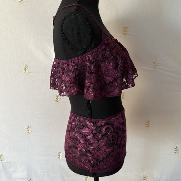 High Waisted Two Piece Lace Lingerie Set - Picture 2 of 12